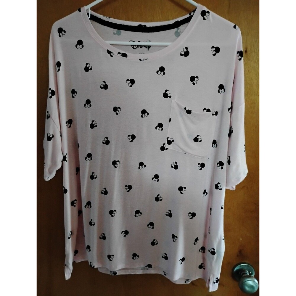 Disney Minnie Mouse All Over Print Pink Pajama Front Pocket Shirt Size M Cozy